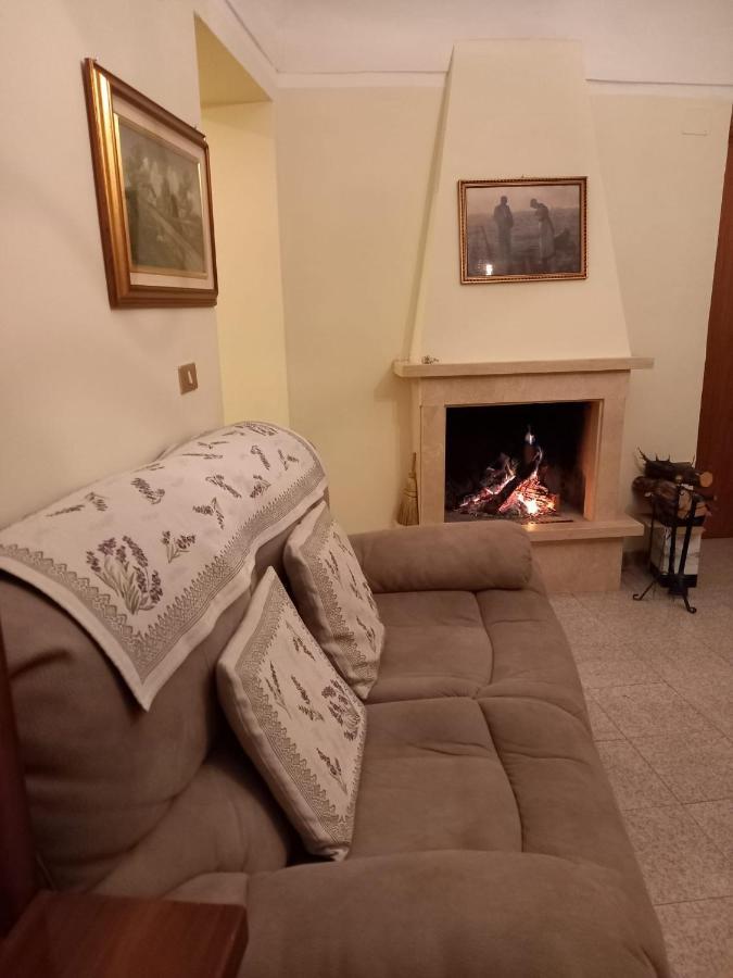 Signorile Appartamento Pacentro Exteriér fotografie